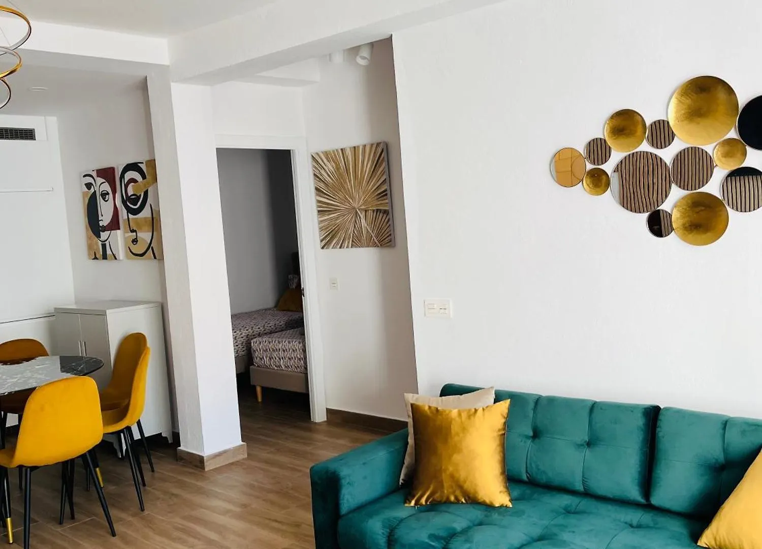 Modern Appartment Estepona Center Apartament